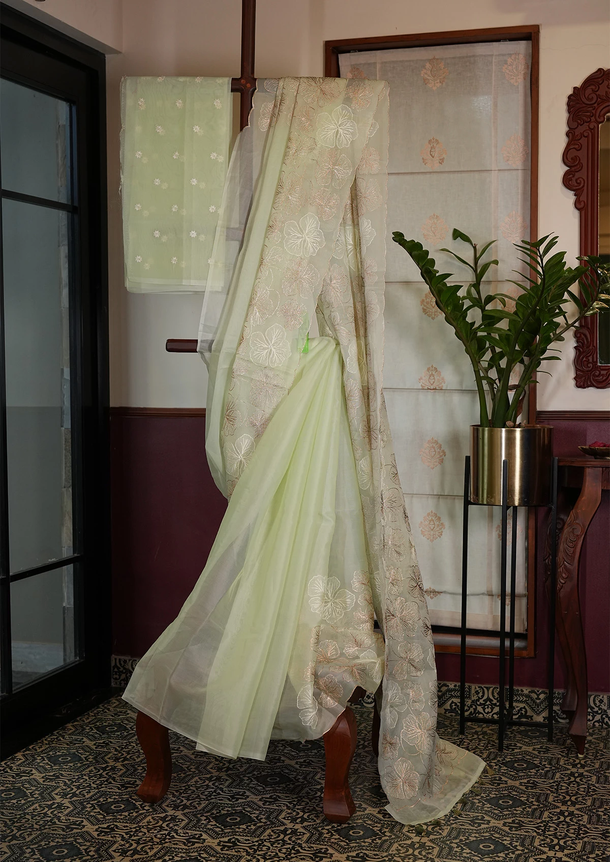 Ivory Semi Turkish Organza Saree with Elegant Border