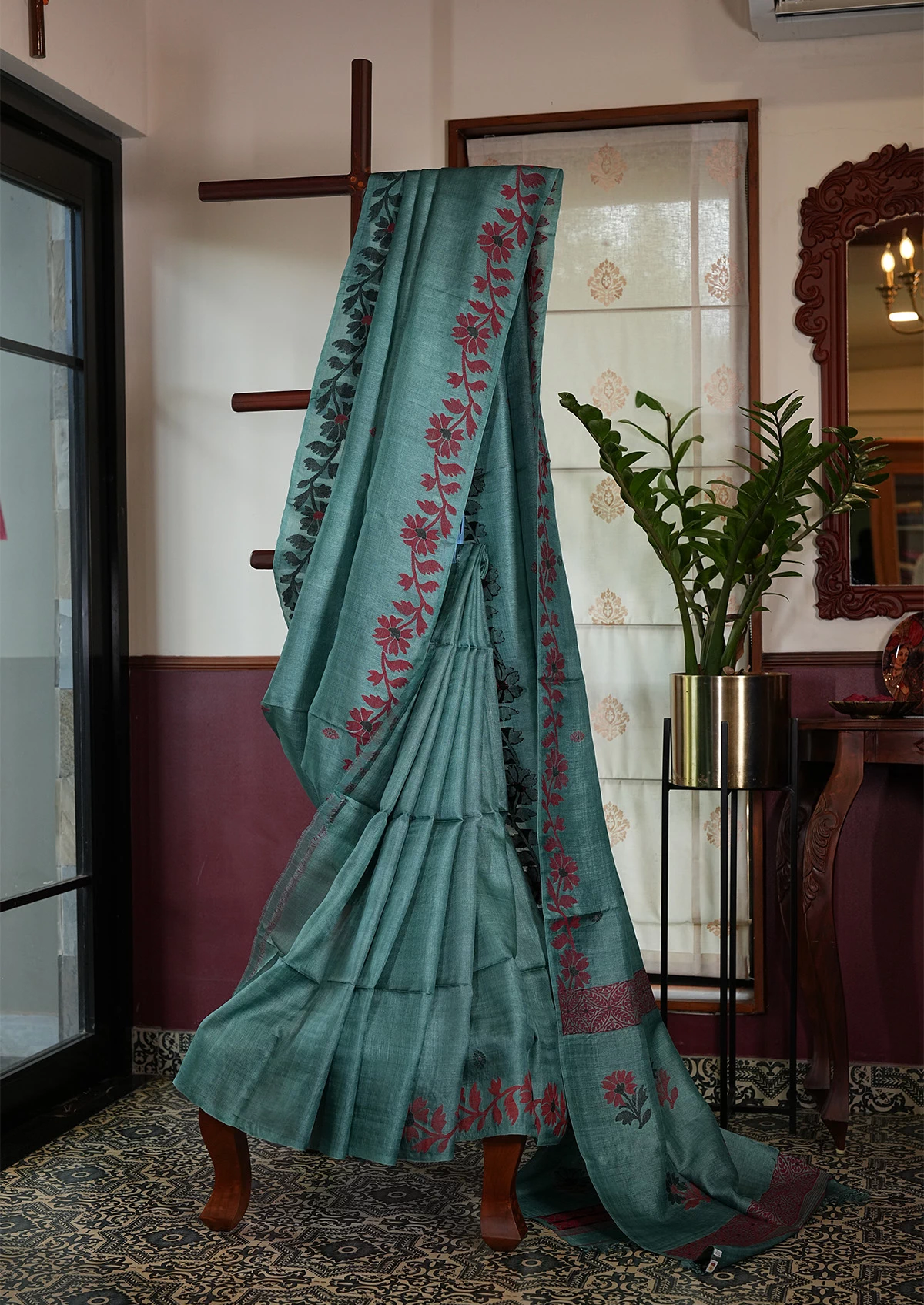 Teal Blue Tussar Jamdhani Saree with Border Detail