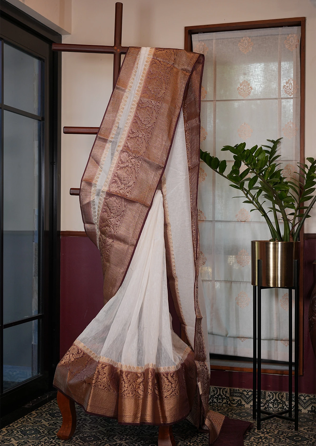White and Brown Banarasi Linen Saree